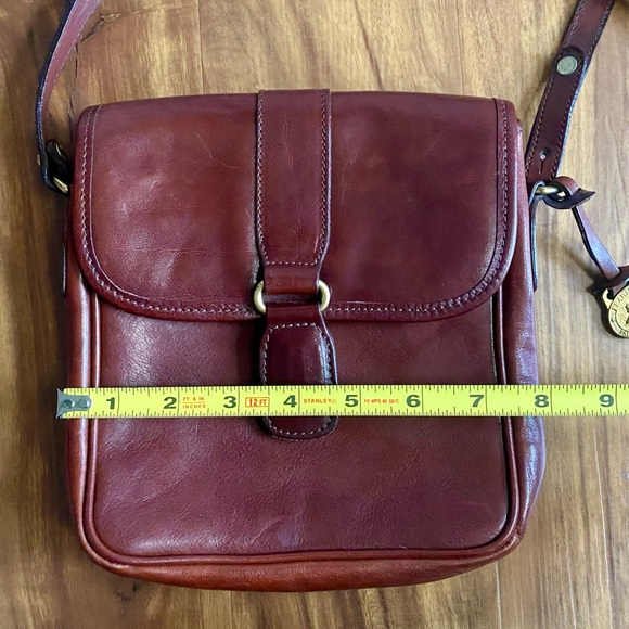 VTG Brahmin Leather Crossbody - Picture 14 of 16